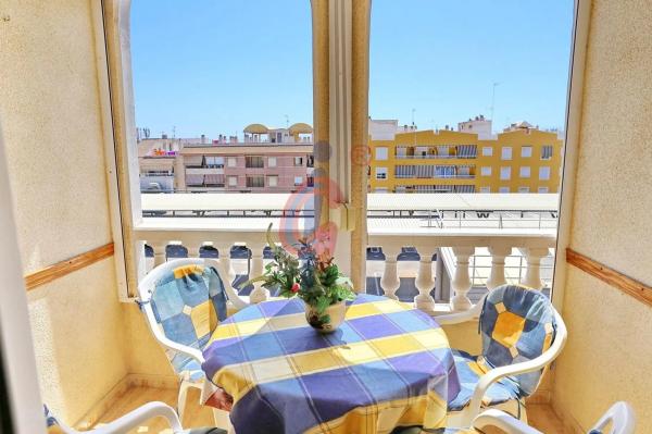 Piso en venta en Calle Baleares, 7, Guardamar del Segura
photo 1