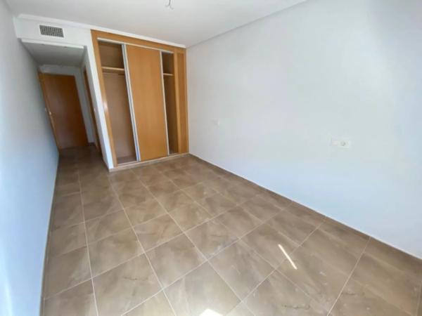 Chalet adosado en calle Escuelas r Bon photo 4