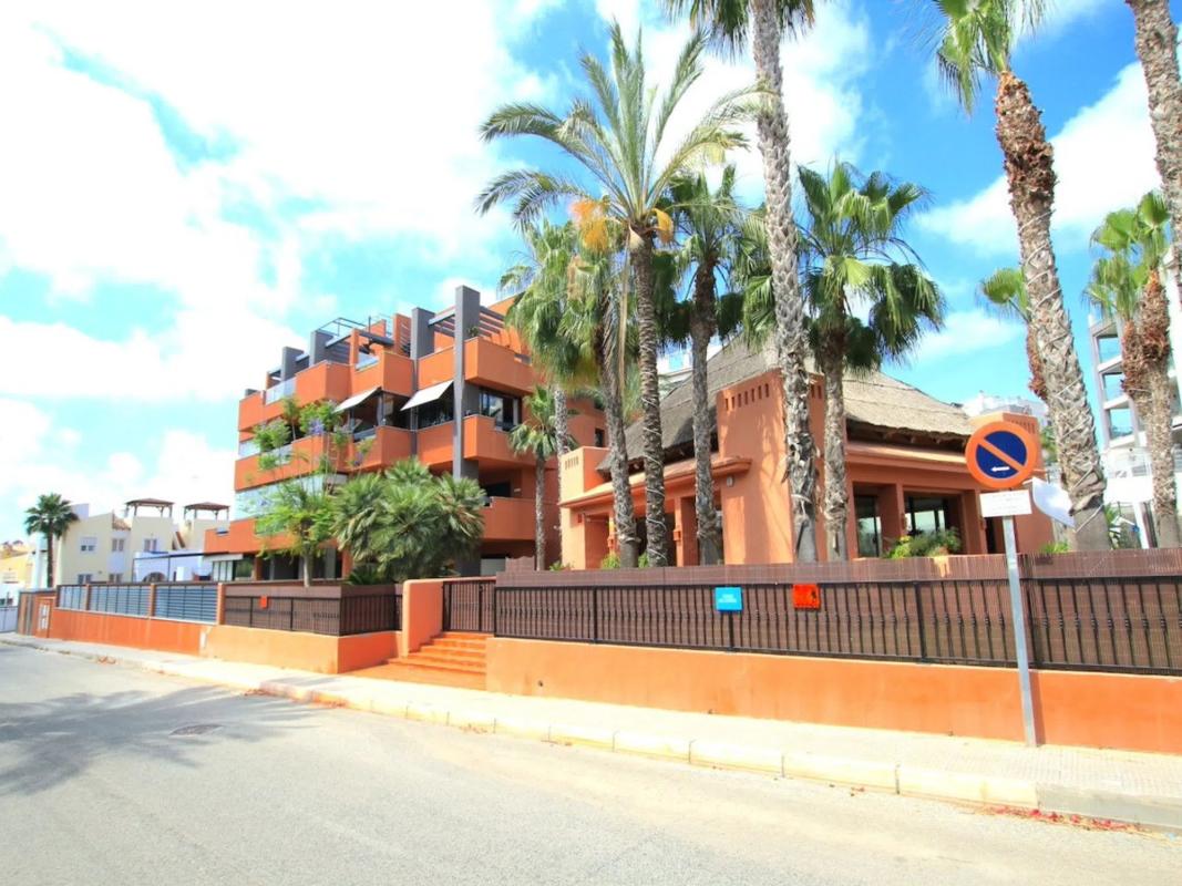 Sale of apartment in Barrio Villamartín-Las Filipinas, Orihuela
photo 3