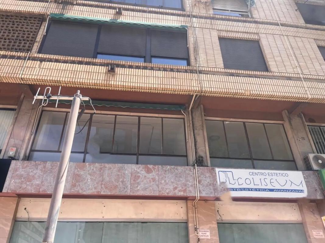 Venta de piso en AV DUQUE DE TAMAMES, Orihuela
photo 1
