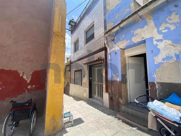 Chalet adosado en calle Velasco photo 4