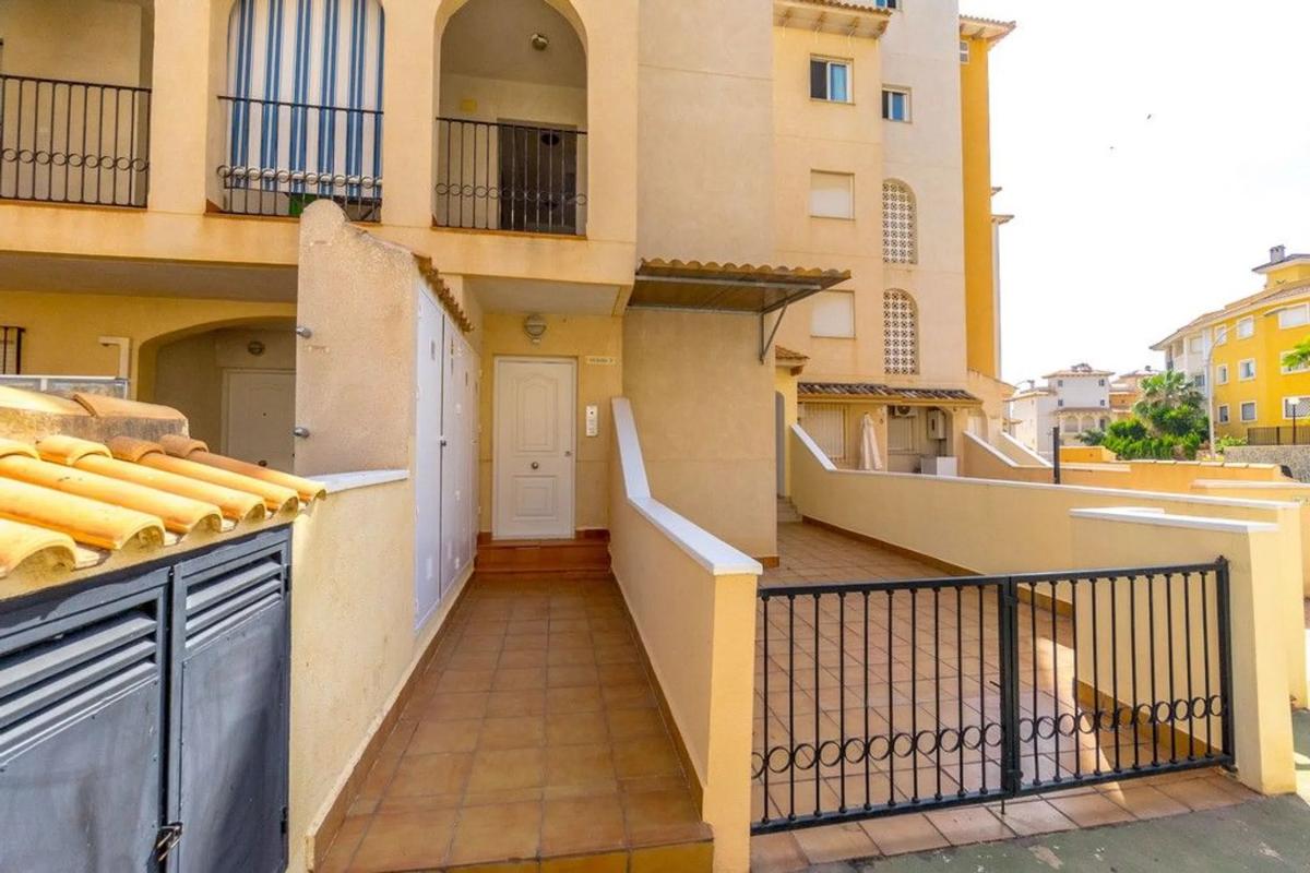 Venta de piso en Calle Samaniego, 16, Orihuela
photo 5