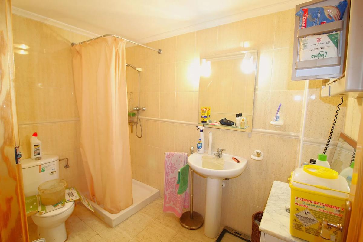 Properties for sale and rent in Spain photo 3