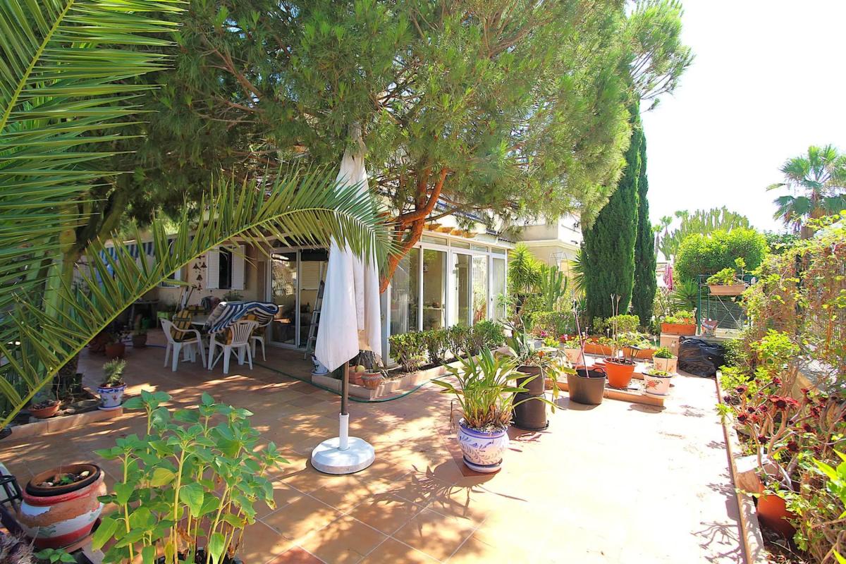 Properties for sale and rent in Spain photo 5