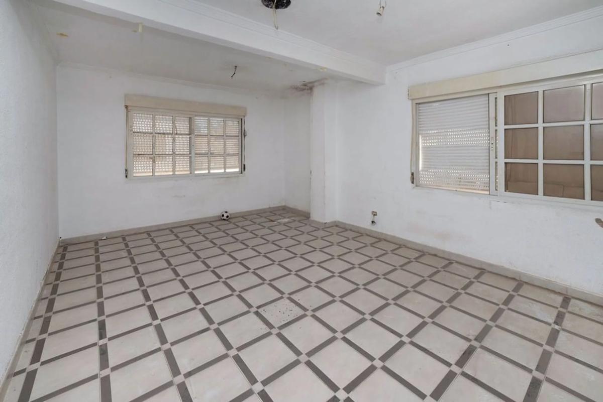 Properties for sale and rent in Spain photo 3