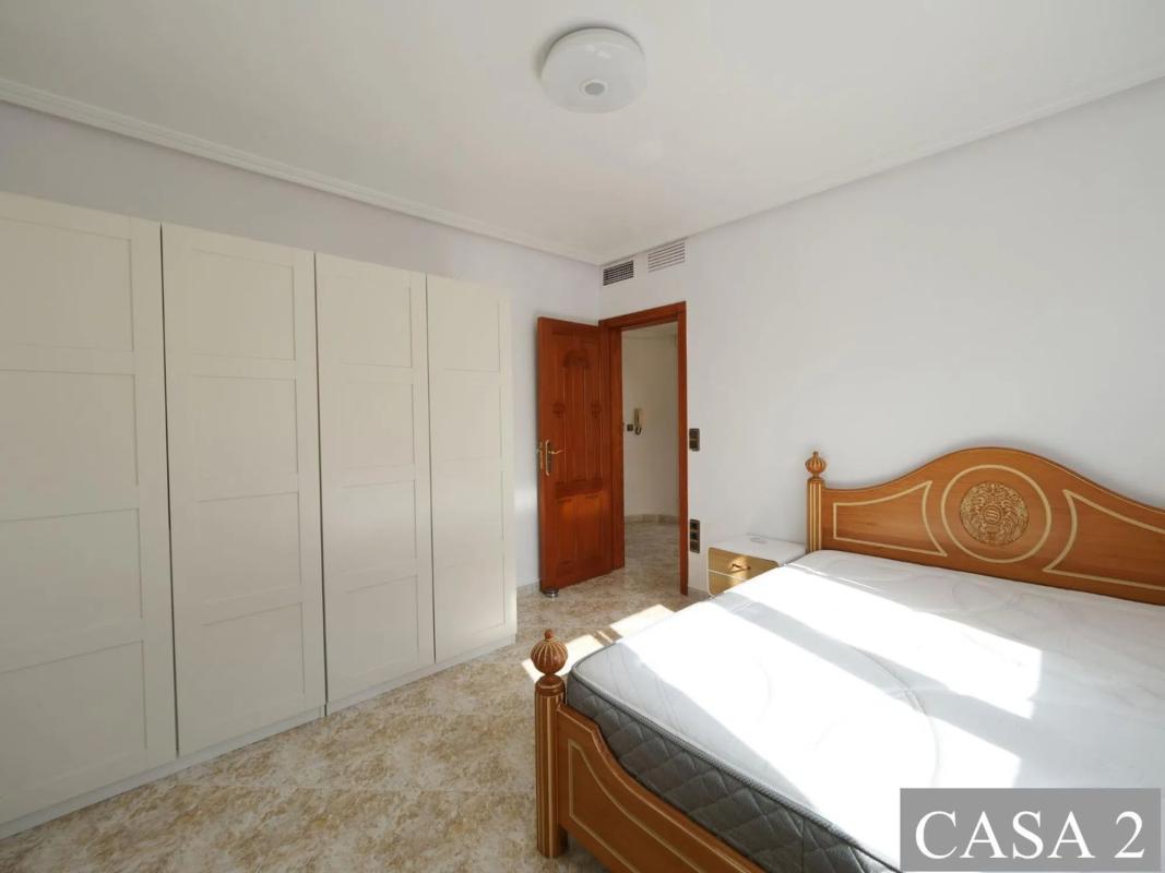 Недвижимость на продажу и в аренду в Испании photo 1
