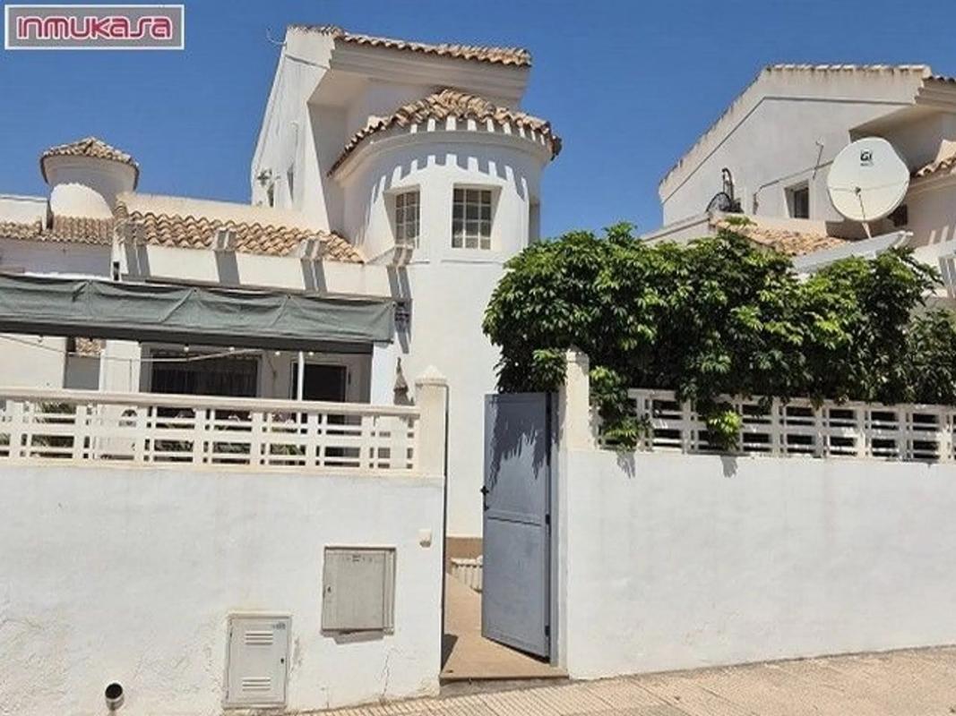 Propiedades en venta y alquiler en España photo 1