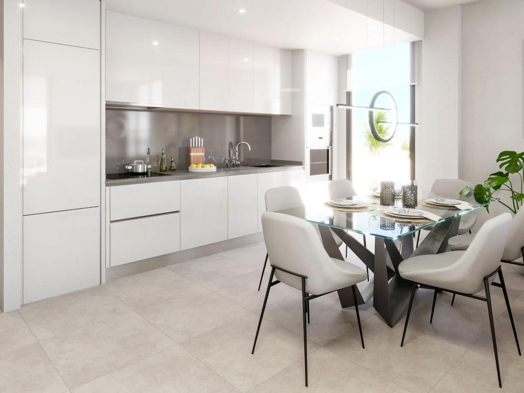 Levansur Home Eight