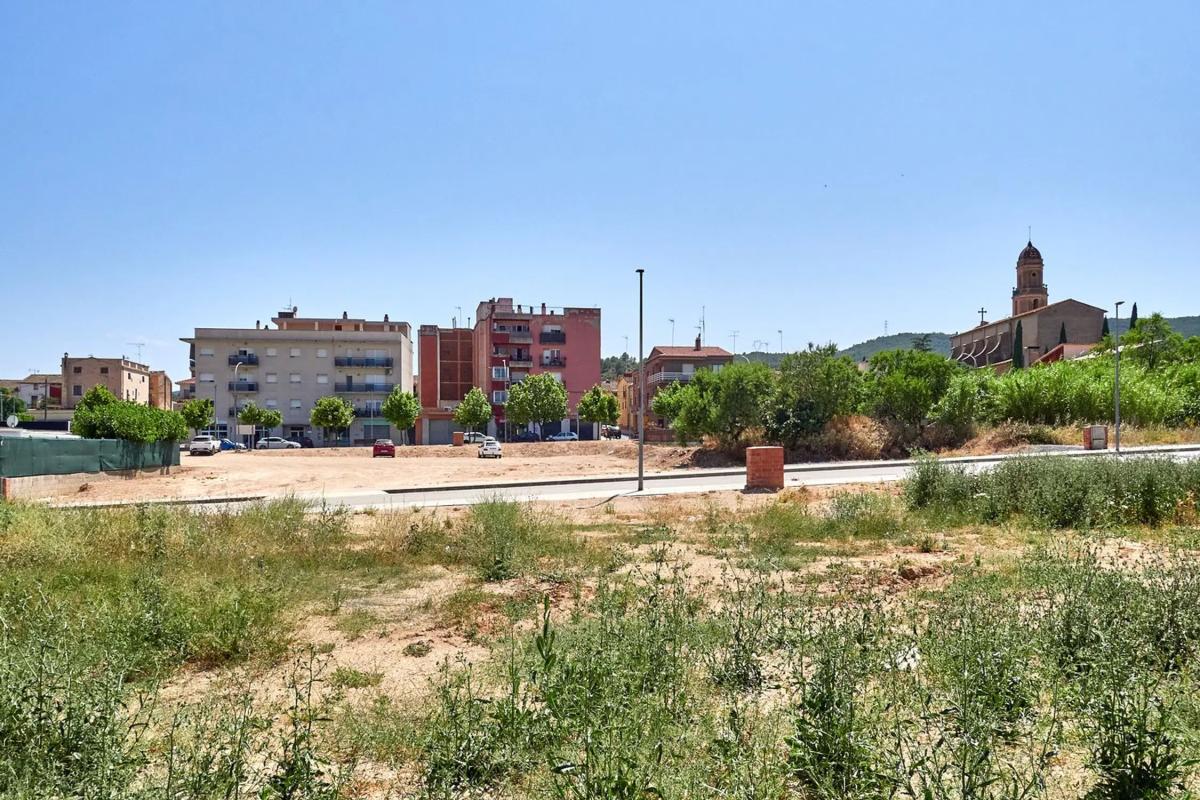 Venta de chalet independiente en Calle Antoni Gaudí, 29, Torrelles de Foix
photo 4