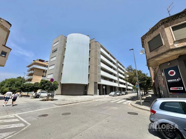 Piso en venta en Calle del Dibuixant Joan Vilanova, 15, Manresa
thumbnail 1