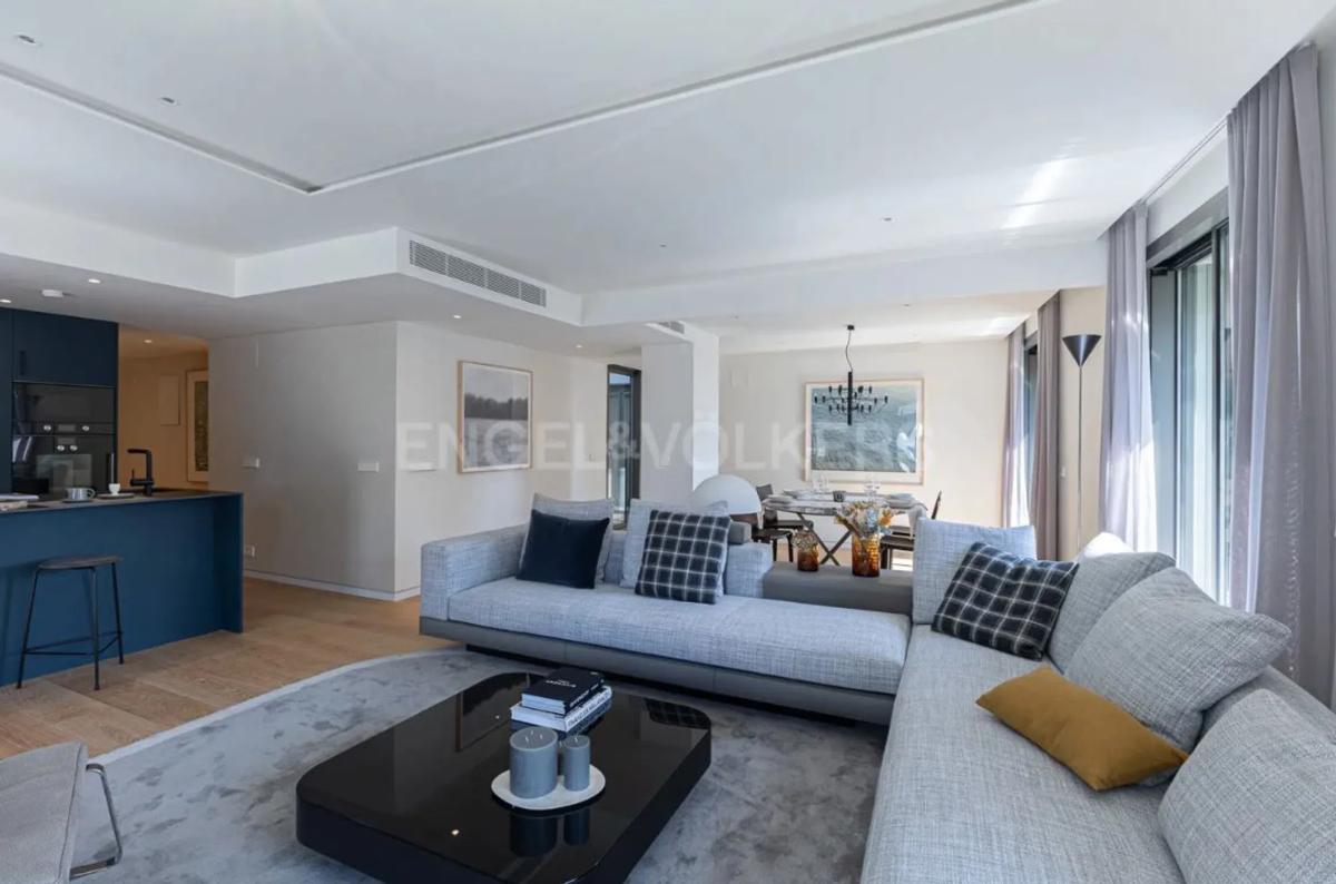 Venta de piso en Calle de Còrsega, 333, Barcelona
photo 2