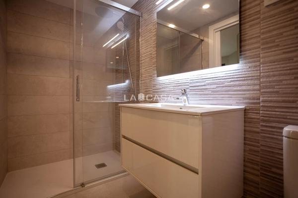 Квартира на продажу на  Calle General Prim, 4, Госпиталет-де-Льобрегат photo 3