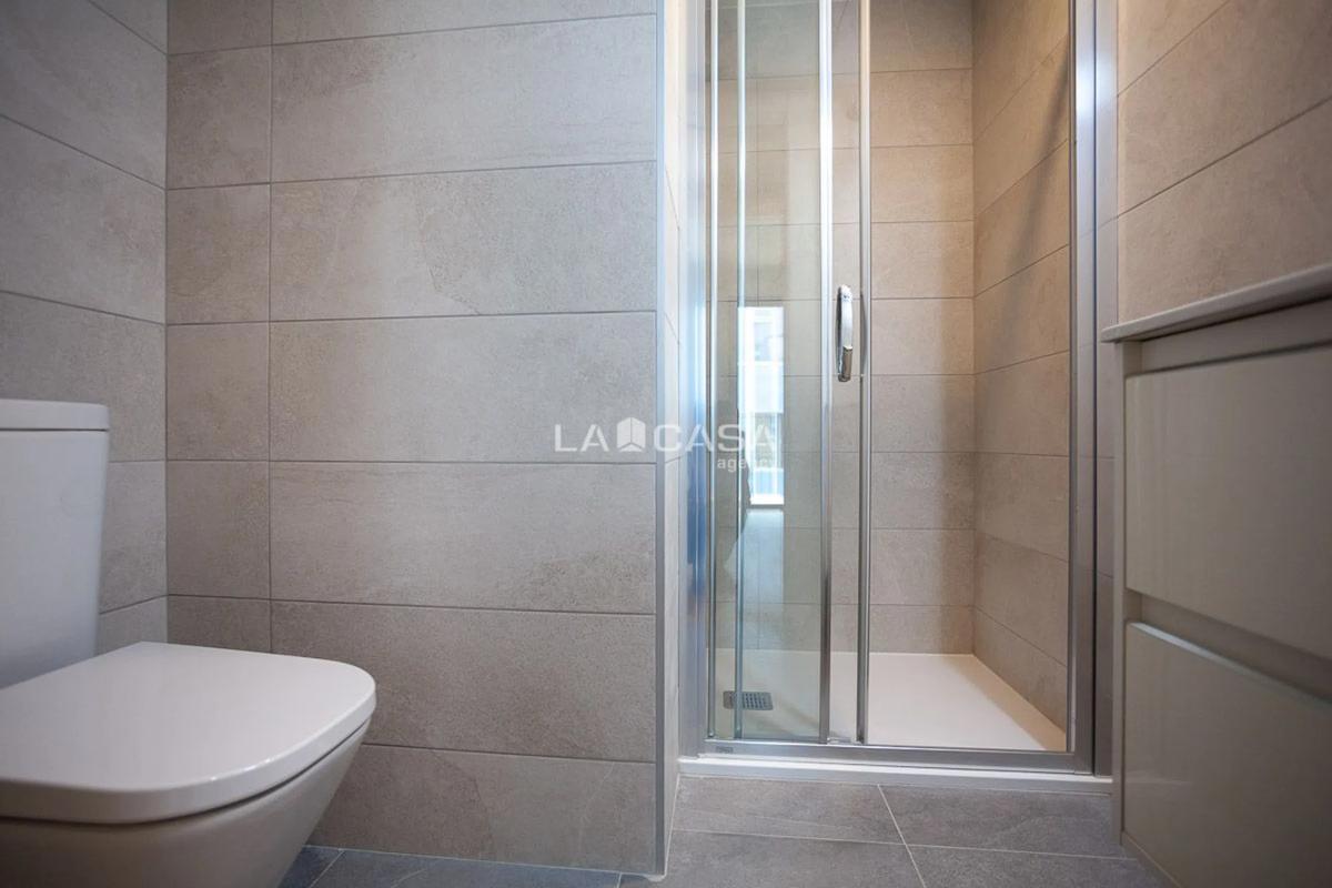 Obra nueva Santa Eulalia en Hospitalet de Llobregat (Revista) photo 4