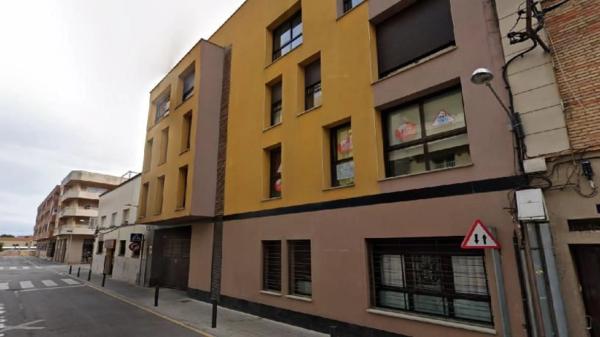 Mieszkanie na sprzedaż w  Calle Migdia, Figueres photo