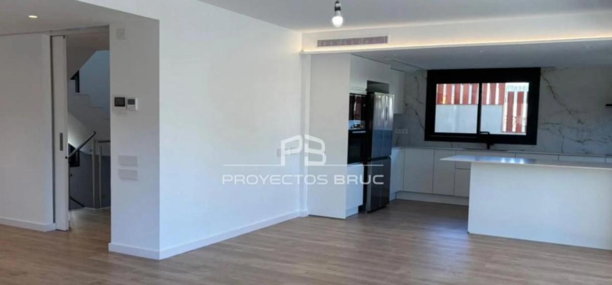Obra nueva Residencial S'Agaro en Sant Feliu de Guíxols (Revista) photo 4