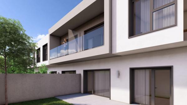 Chalet adosado en venta en  Calle de Praga, 3 , León photo 4