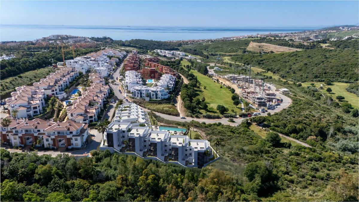 Obra nueva Skye Casares Golf en Casares (Revista) photo 1