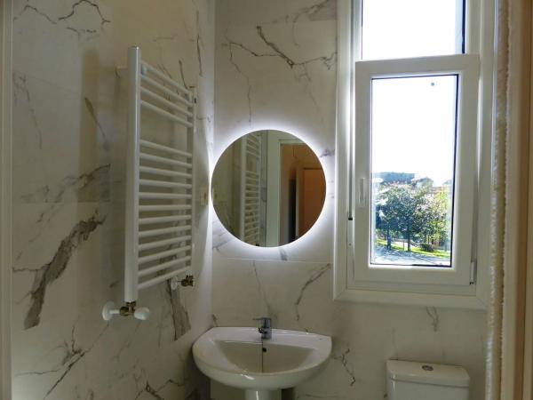 Apartment for sale in Avenida Gernikako Arbola, 29, Barakaldo photo 1