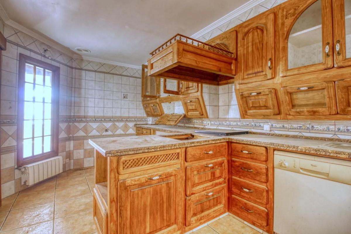 Nieruchomości na sprzedaż i do wynajęcia w Hiszpanii photo 1