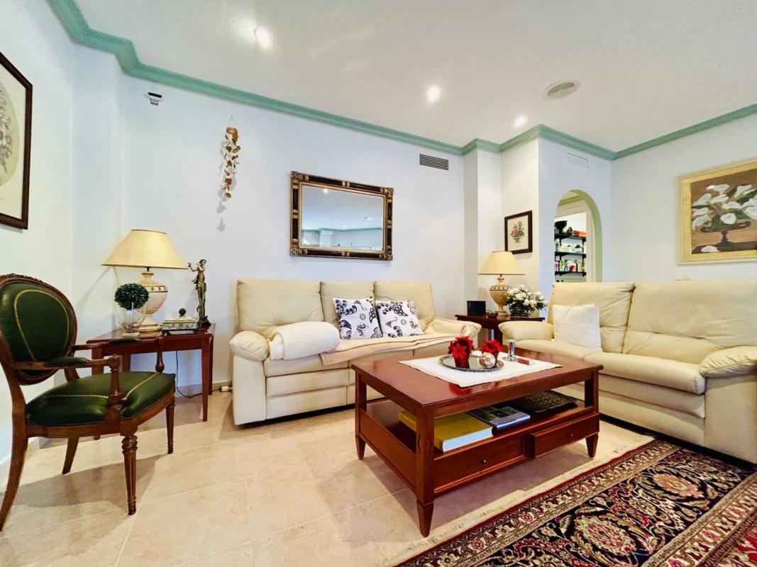 Properties for sale and rent in Spain photo 4