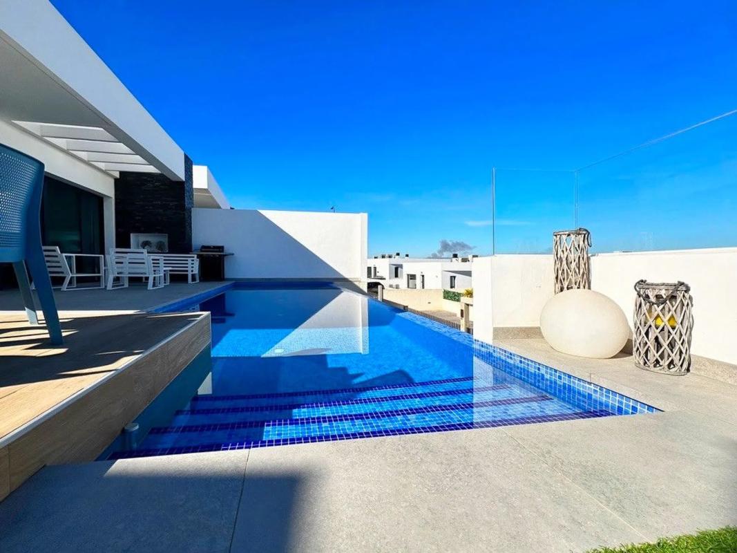 Properties for sale and rent in Spain photo 5