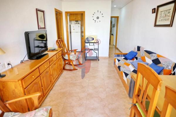 Piso en venta en Calle les Vinyes, 2, Guardamar del Segura
thumbnail 1