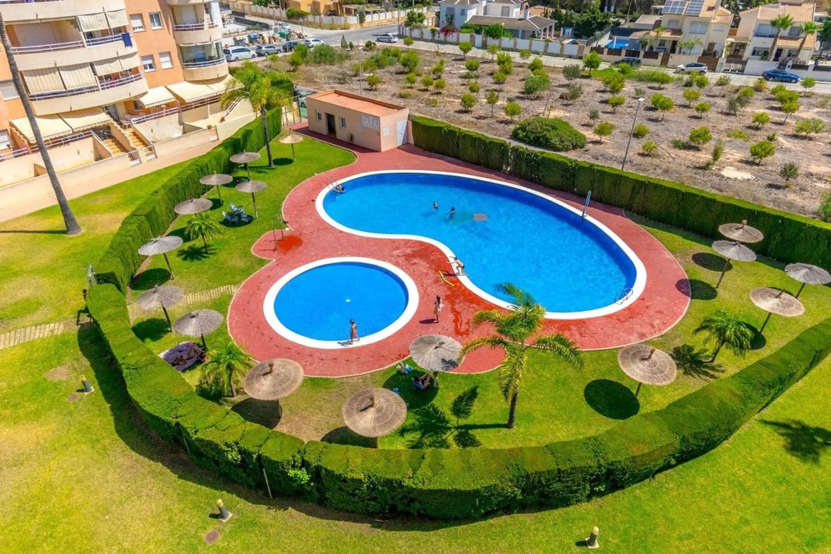 Venta de piso en Calle de Jorge Manrique, Orihuela
photo 1