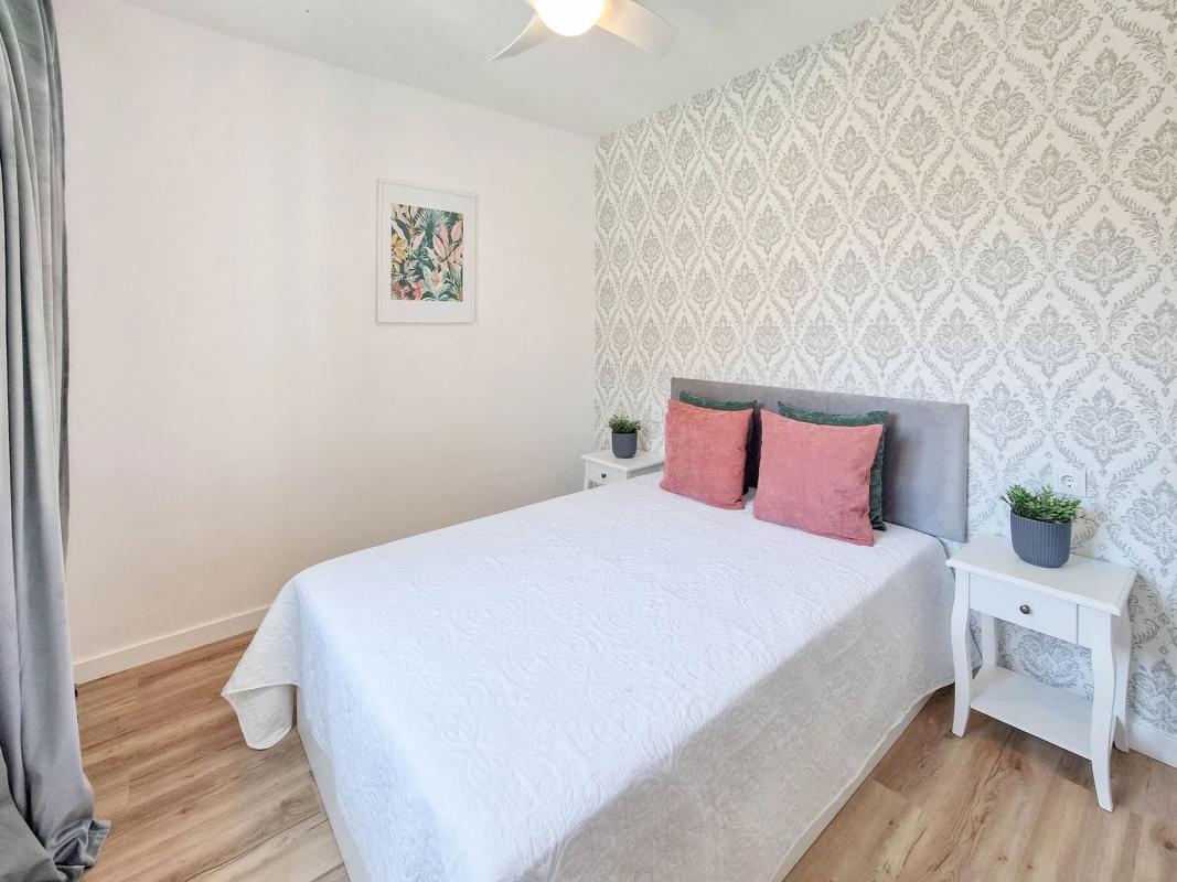 Properties for sale and rent in Spain photo 3