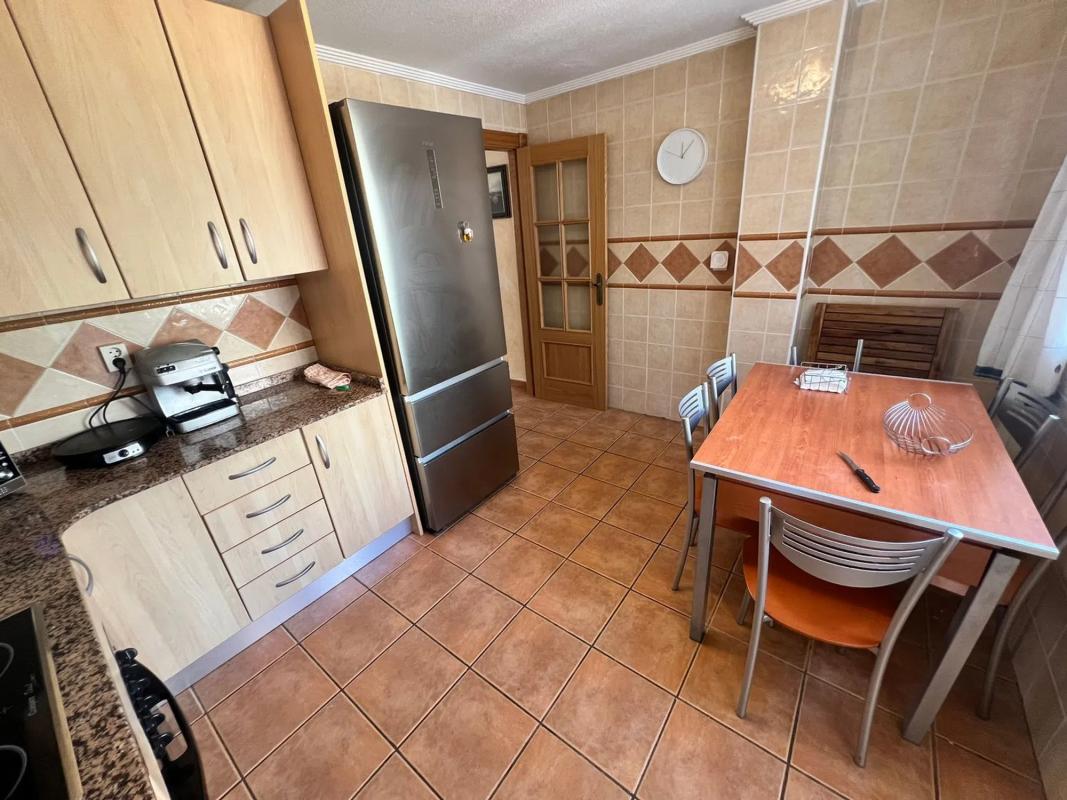 Недвижимость на продажу и в аренду в Испании photo 1