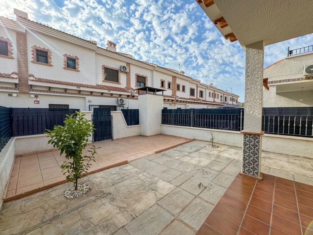 Venta de chalet independiente en San Miguel de Salinas, San Miguel de Salinas
photo 5