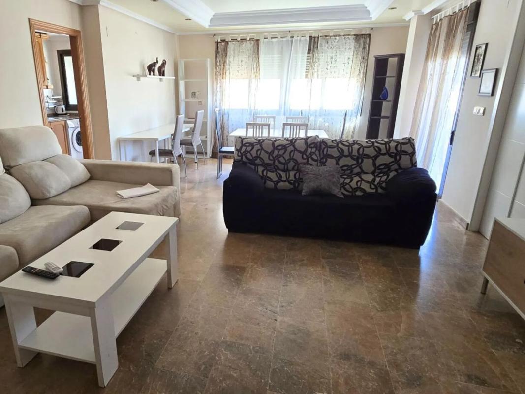 Venta de piso en Calle San Julián, Torrevieja
photo 2