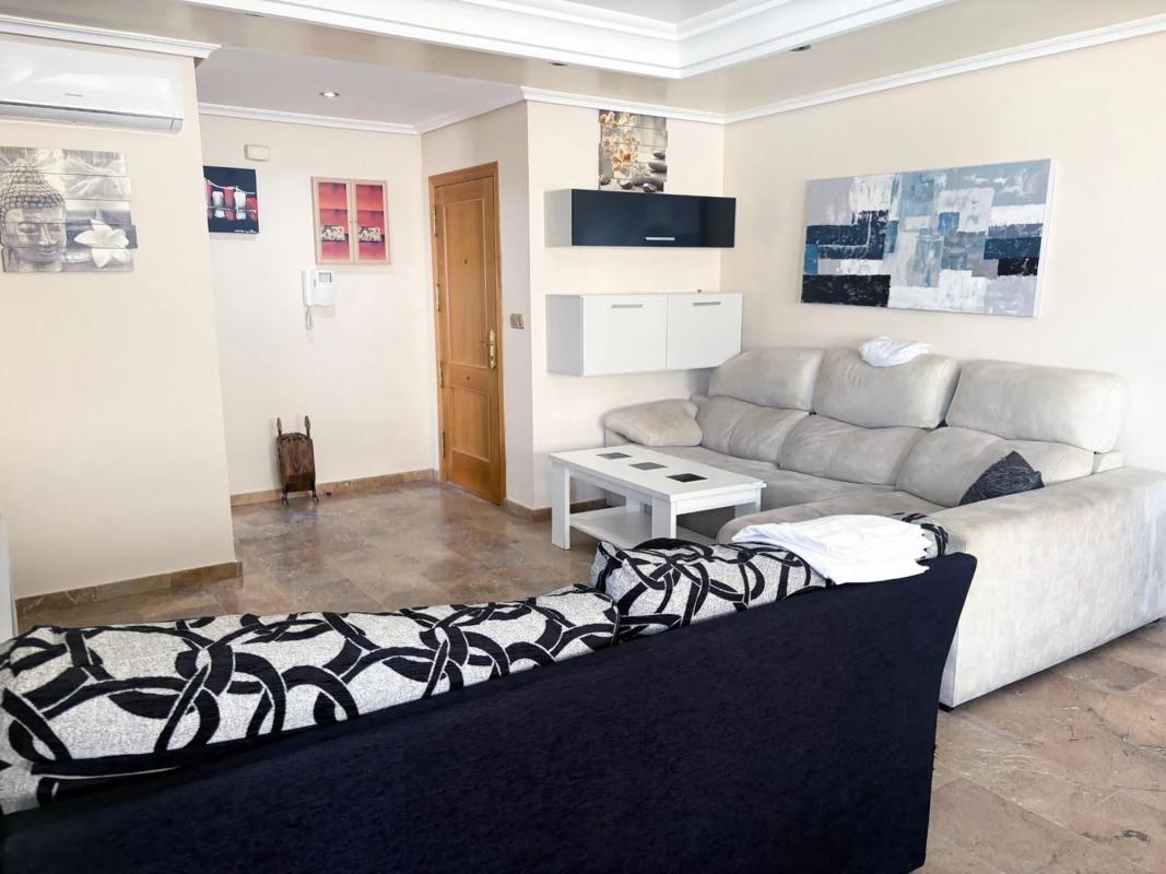 Venta de piso en Calle San Julián, Torrevieja
photo 3