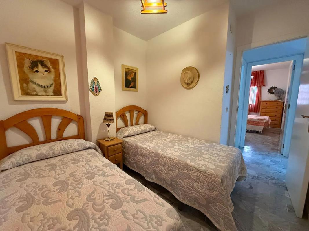 Продажа квартиры на Avenida del Mediterráneo, 36, Торревьеха
 photo 3