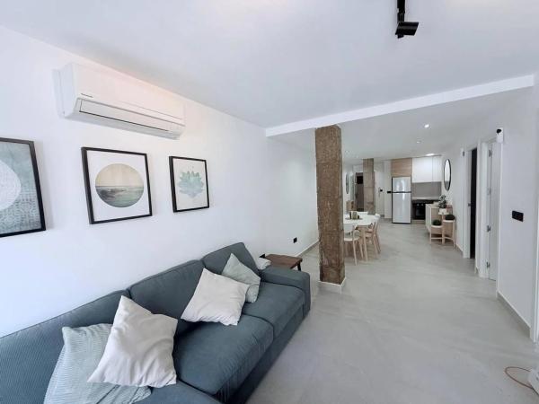 Apartment for sale in  Barrio Gaspar Perrelló, Torrevieja photo 1