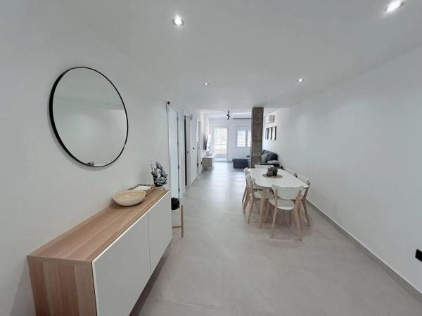 Apartment for sale in  Barrio Gaspar Perrelló, Torrevieja photo 2