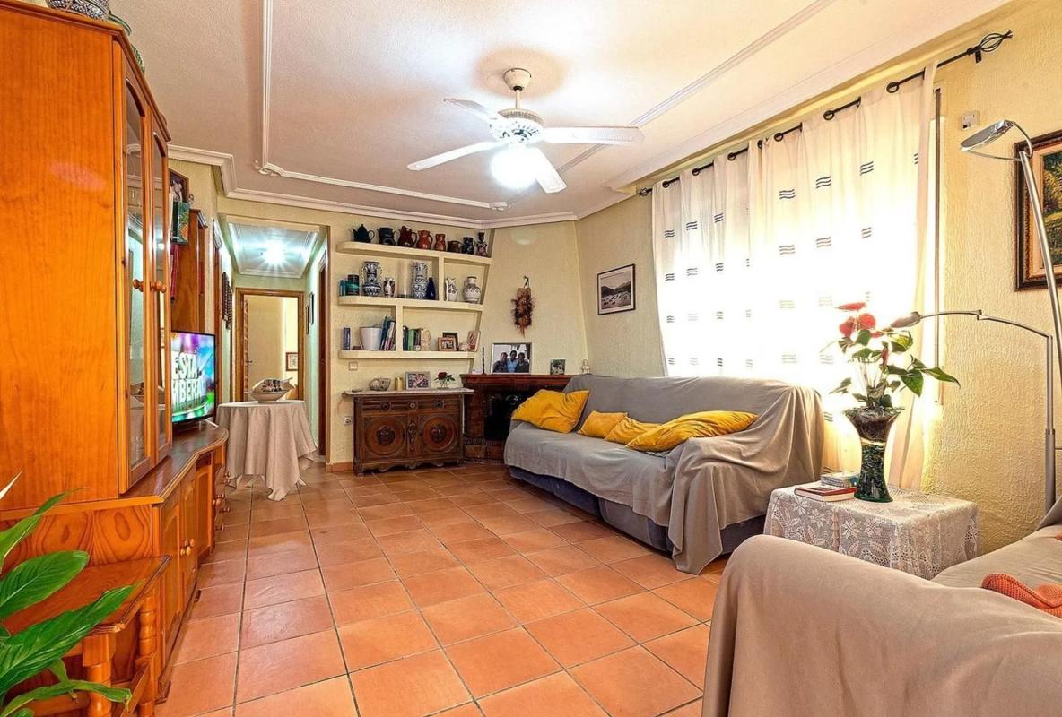 Propiedades en venta y alquiler en España photo 3