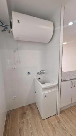 Apartment for sale in  Calle Nuestra Señora del Rosario, Torrevieja photo 2