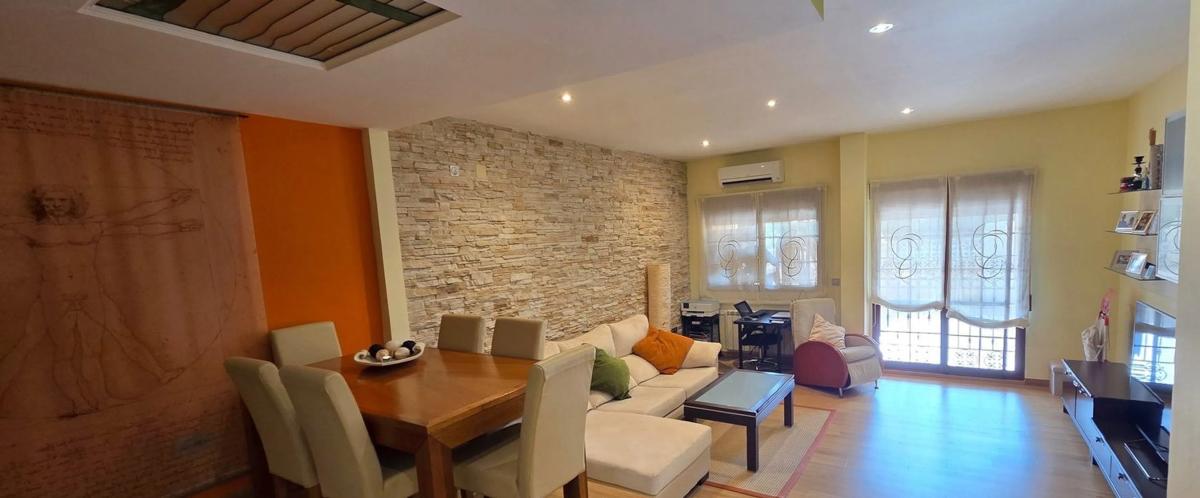 Properties for sale and rent in Spain photo 4