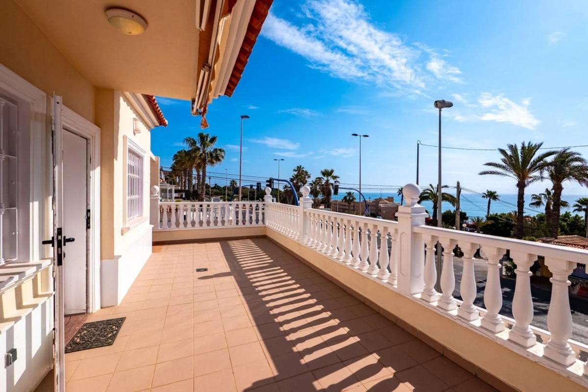 Properties for sale and rent in Spain photo 2
