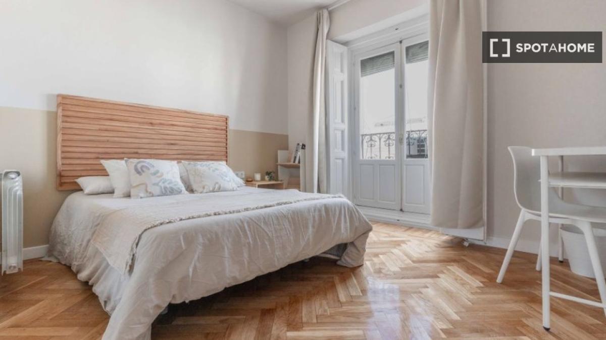 Недвижимость на продажу и в аренду в Испании photo 2