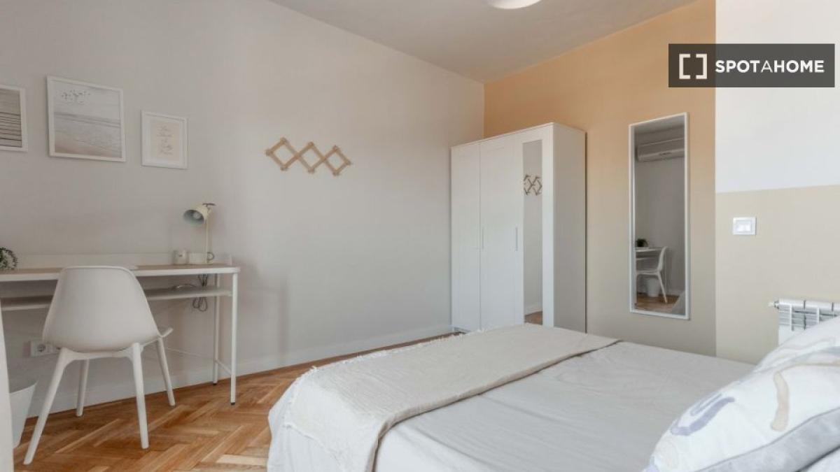 Недвижимость на продажу и в аренду в Испании photo 4