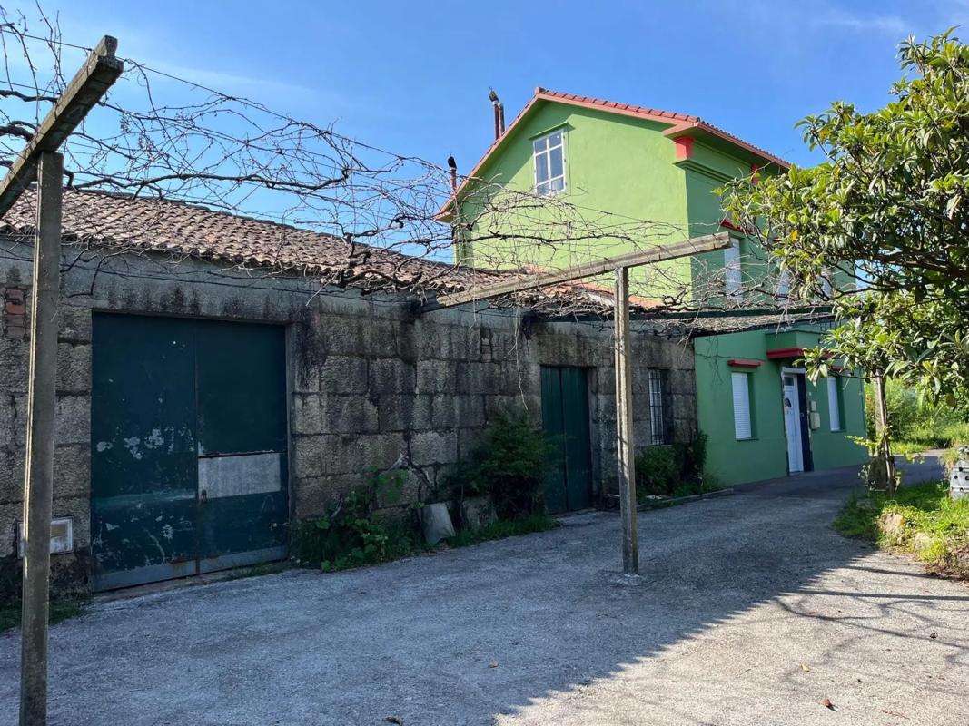 Terreno en venta en Boiro, A Coruña photo 3
