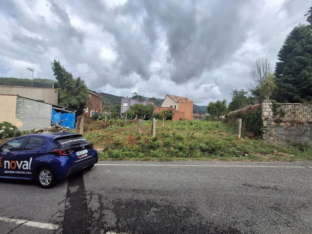 Terreno en venta en Boiro, A Coruña photo 2