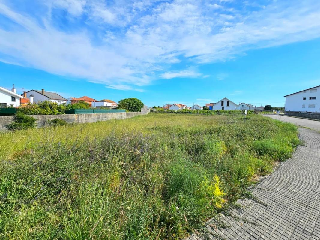 Terreno en venta en Ribeira, A Coruña photo 4