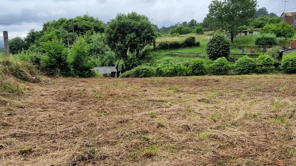 Terreno en venta en Rianxo, A Coruña photo 4