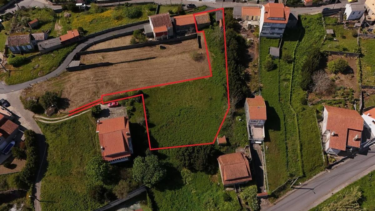 Terreno en venta en Ribeira, A Coruña photo 1