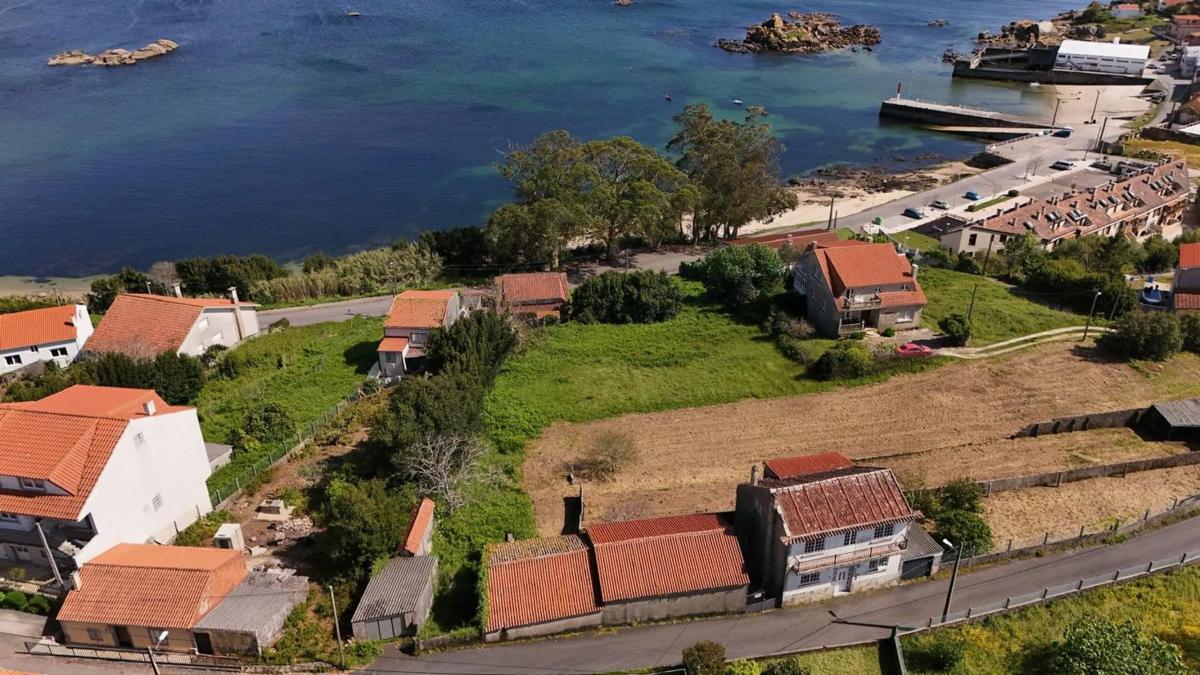 Terreno en venta en Ribeira, A Coruña photo 4