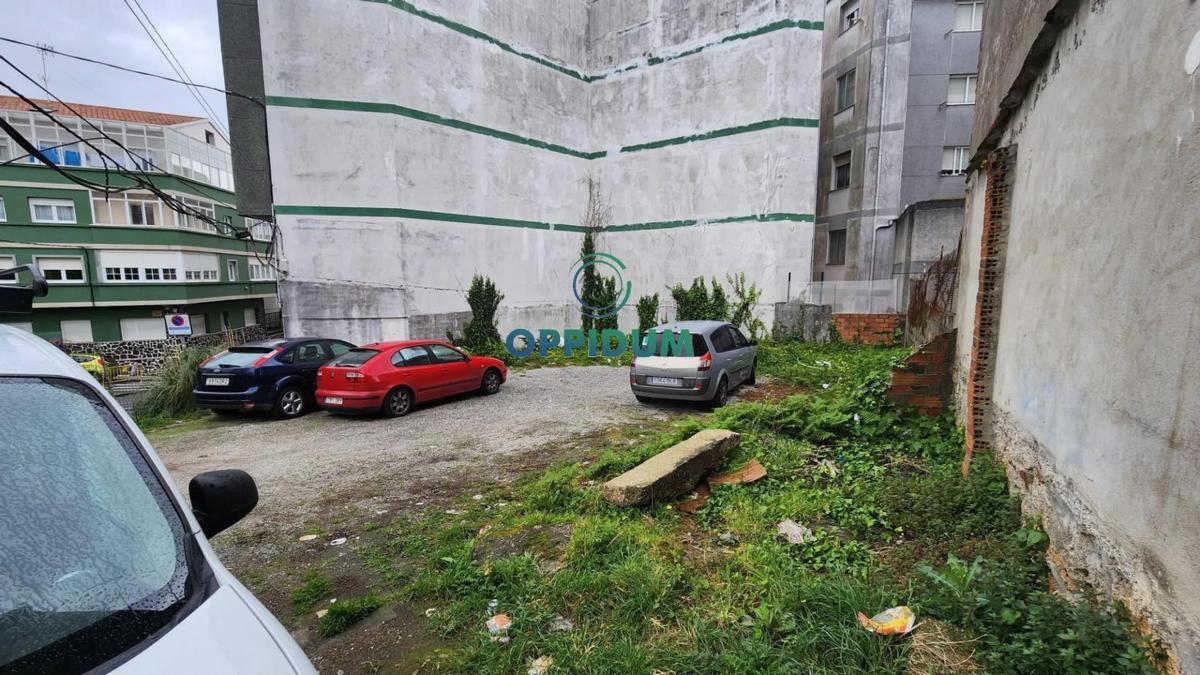 Terreno en venta en Ribeira, A Coruña photo 4