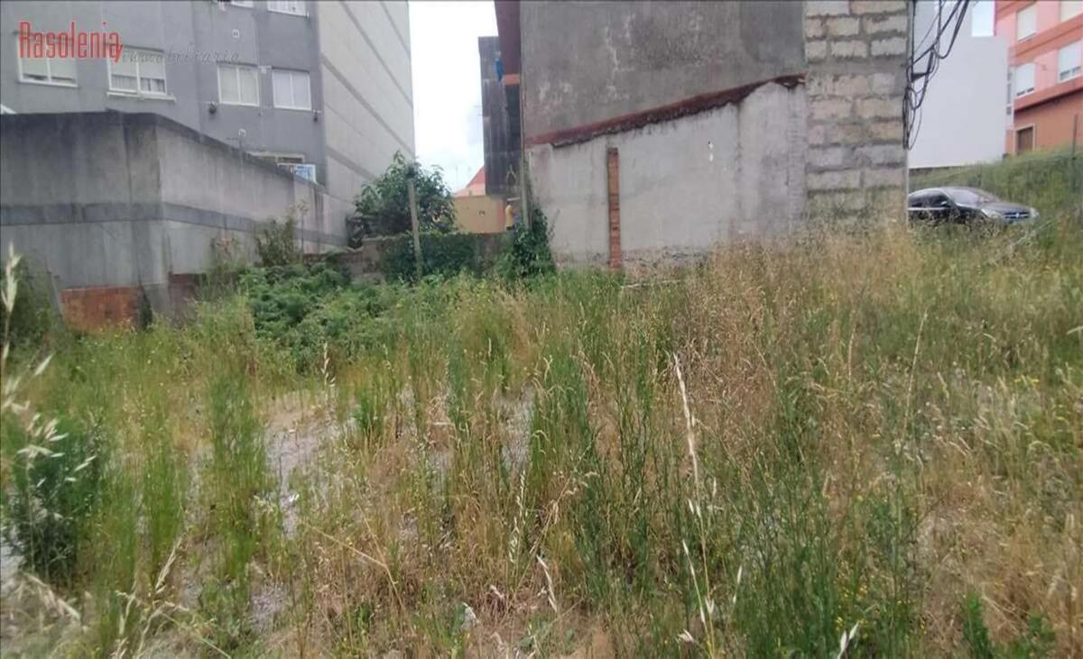 Terreno en venta en Ribeira, A Coruña photo 4