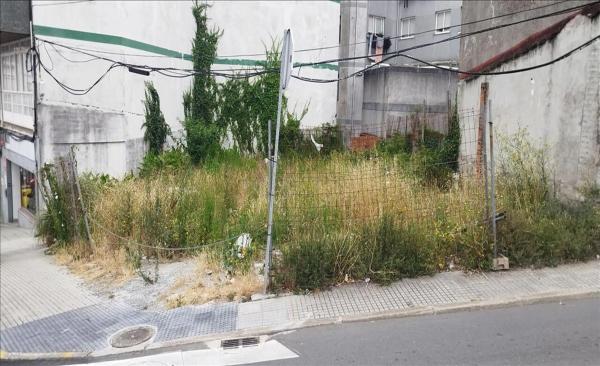 Terreno en calle Monumento photo 2